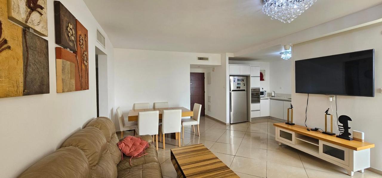 Apartment De Golf Luxury Eilat